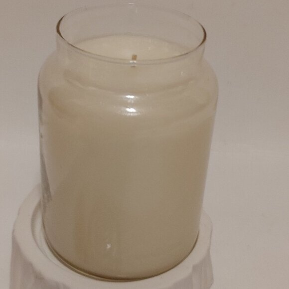 Yankee Candle Spiced White Cocoa Jar Candle BNWT 22oz - Picture 5 of 5